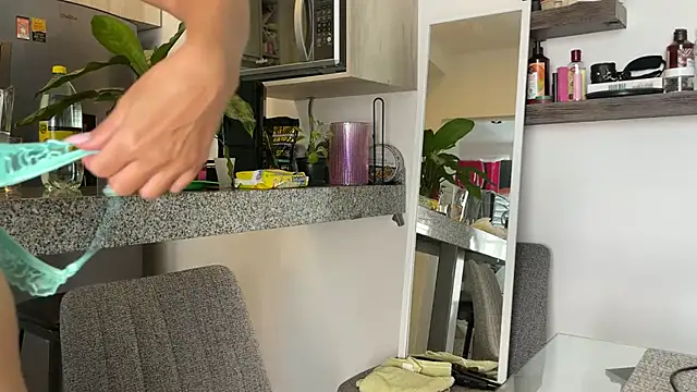 mommy nadin online show from March 2025 09:36:02 PM