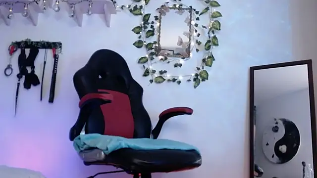 Eve Blue77 online show from February 2025 04:01:01 AM