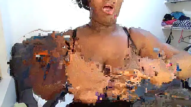 Snapshot of Ashaichious chatting on March 2025 11:11:02 PM Ashaichious online show from March 2025 11:11:02 PM