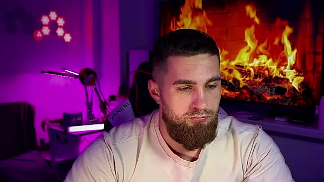 Sweeet  boy online show from January 2026 06:01:01 PM