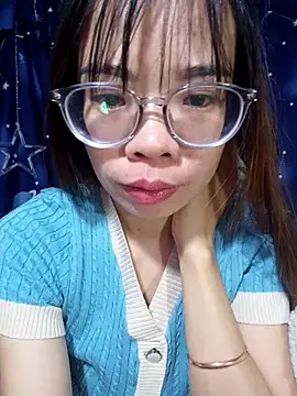   Mai-love19   online show from January 2026 03:00:02 AM