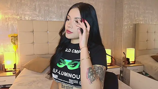 Baby Venuss online show from December 2024 04:06:01 AM