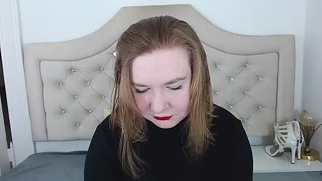 LaraDream online show from January 2025 09:04:02 PM