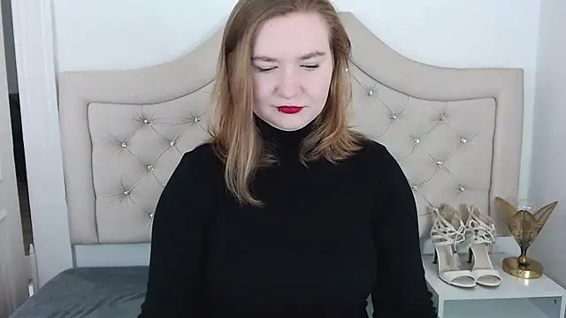 LaraDream online show from February 2025 10:09:02 AM