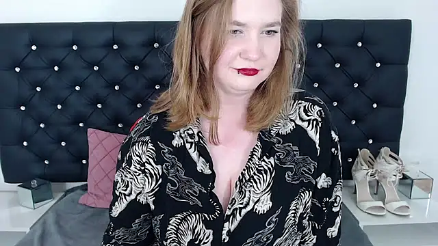 LaraDream online show from February 2025 01:45:02 AM