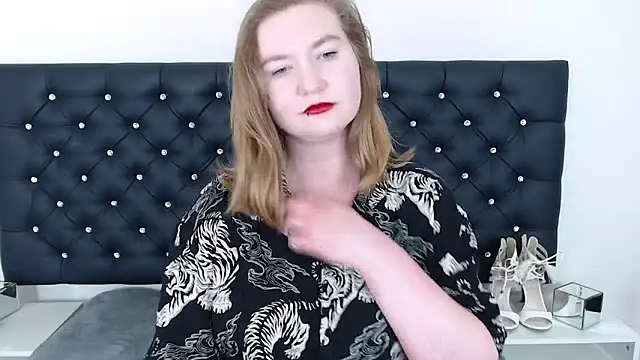 LaraDream online show from February 2025 02:50:02 AM