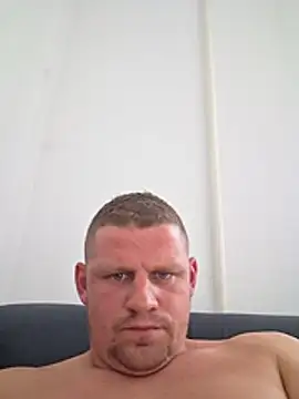 Snapshot of zagi3m23 chatting on July 2026 04:25:01 PM zagi3m23 online show from July 2026 04:25:01 PM