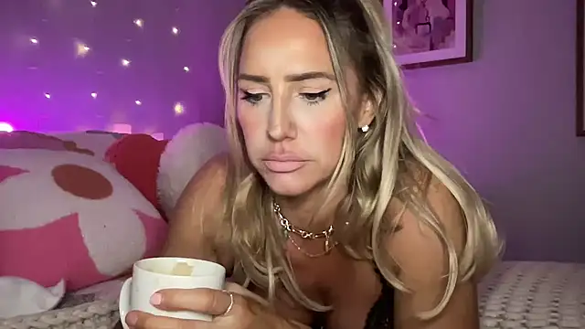 Fitnessbabe69 online show from March 2025 08:28:02 AM