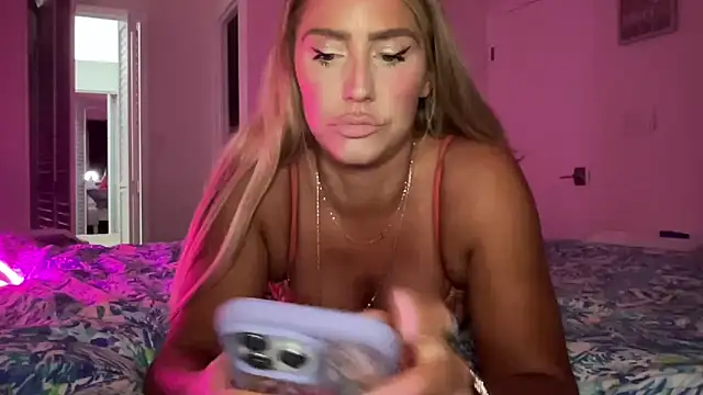 Fitnessbabe69 online show from September 2025 09:36:02 AM