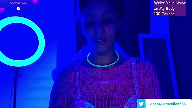 Snapshot of luci_fer_devil chatting on February 2026 01:13:02 AM luci fer devil online show from February 2026 01:13:02 AM