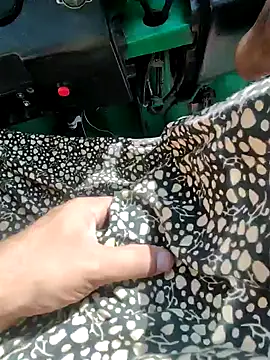 Snapshot of Kolkata___Boy chatting on December 2024 04:35:02 AM Kolkata Boy online show from December 2024 04:35:02 AM