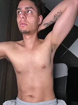 bigryann23 online show from March 2026 04:03:01 PM