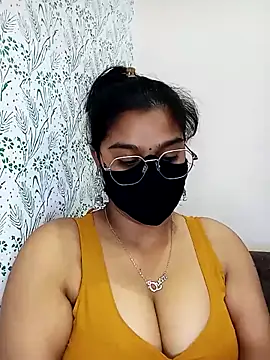 Snapshot of Jasmine_jaaan chatting on May 2026 10:22:01 AM Jasmine jaaan online show from May 2026 10:22:01 AM